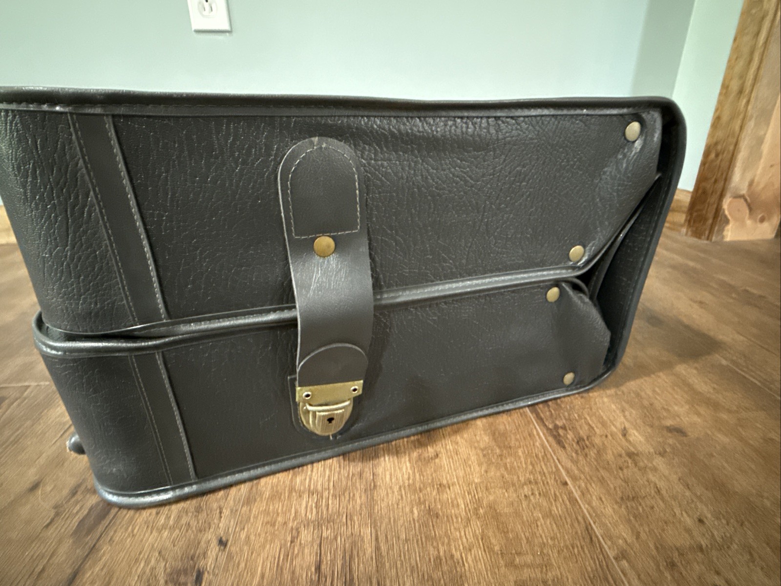 Vintage Starflite Black Leather Garment Bag W/hangers And Keys Luggage