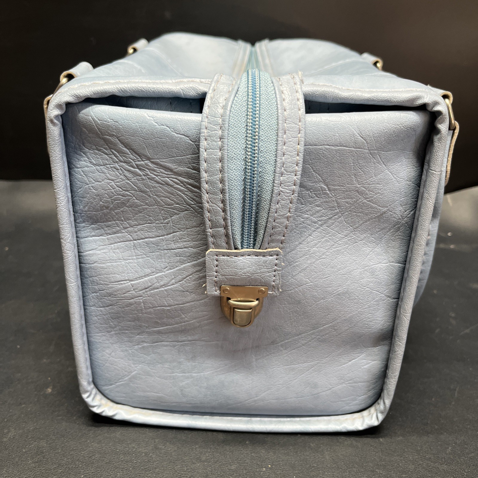 Vintage Samsonite Cordoba Blue Train Case Excellent Condition Mid 20th Century