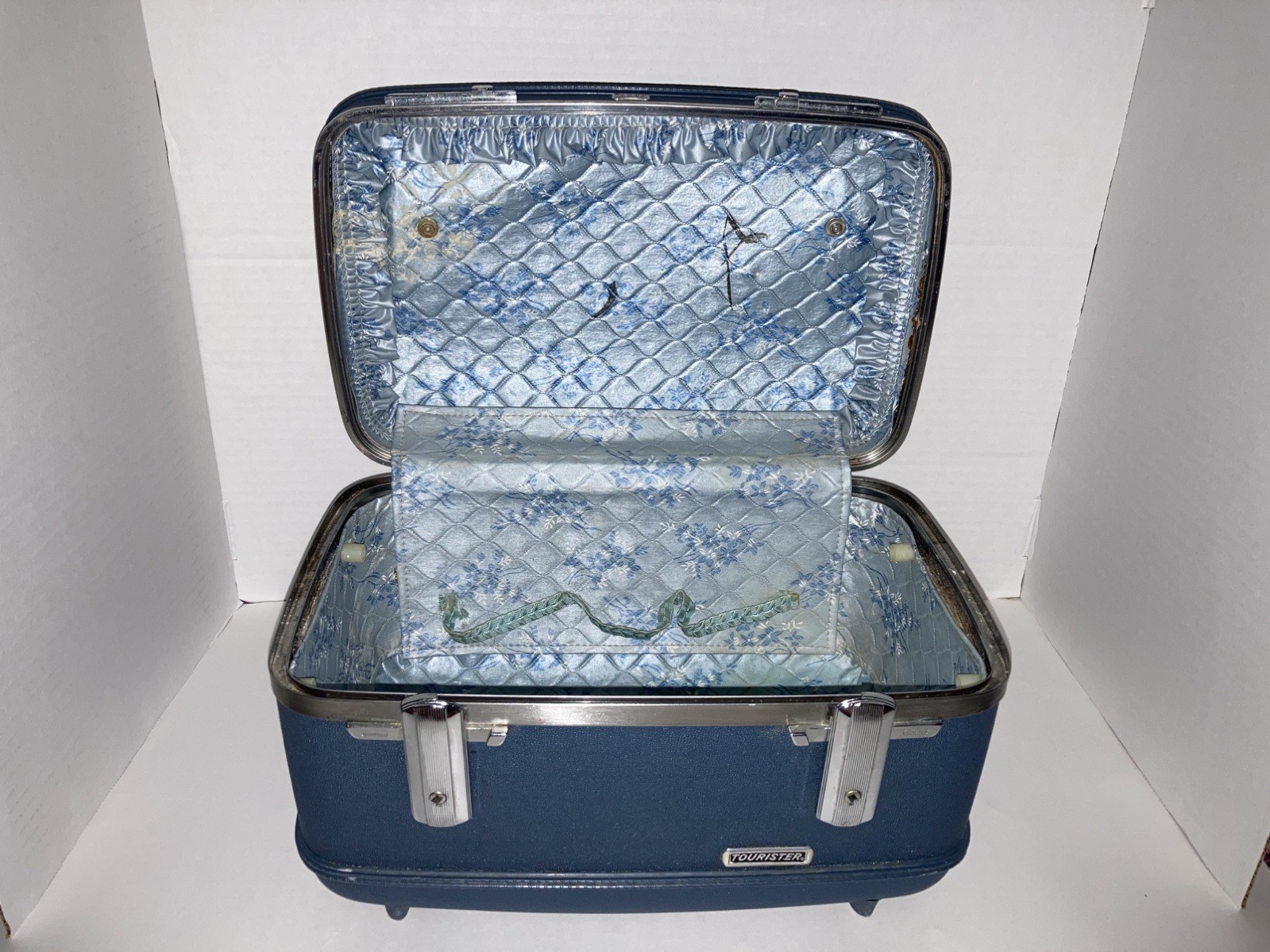 Vintage Navy Blue American Tourister Vanity Make-Up Travel Case Hard Luggage