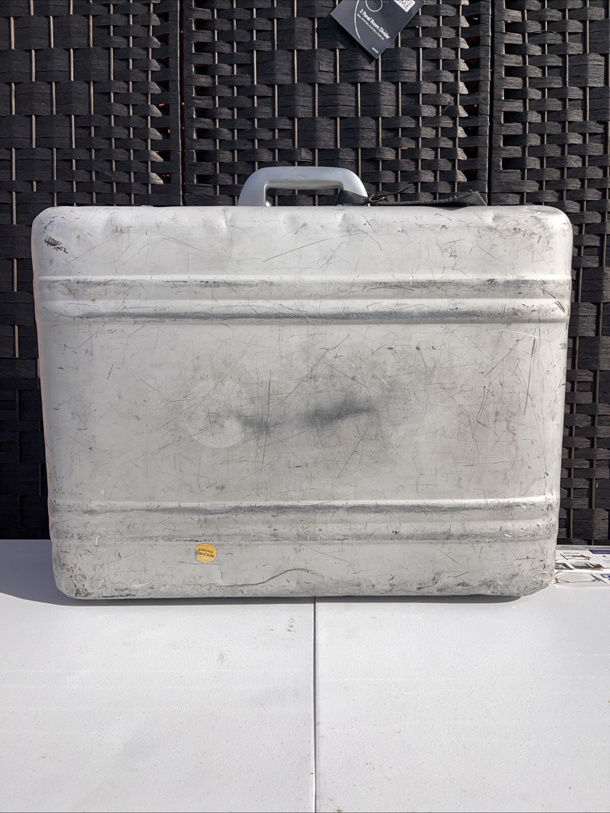 Vintage Halliburton Aluminum Suitcase Cloth Interior 24 x 18 x 8″