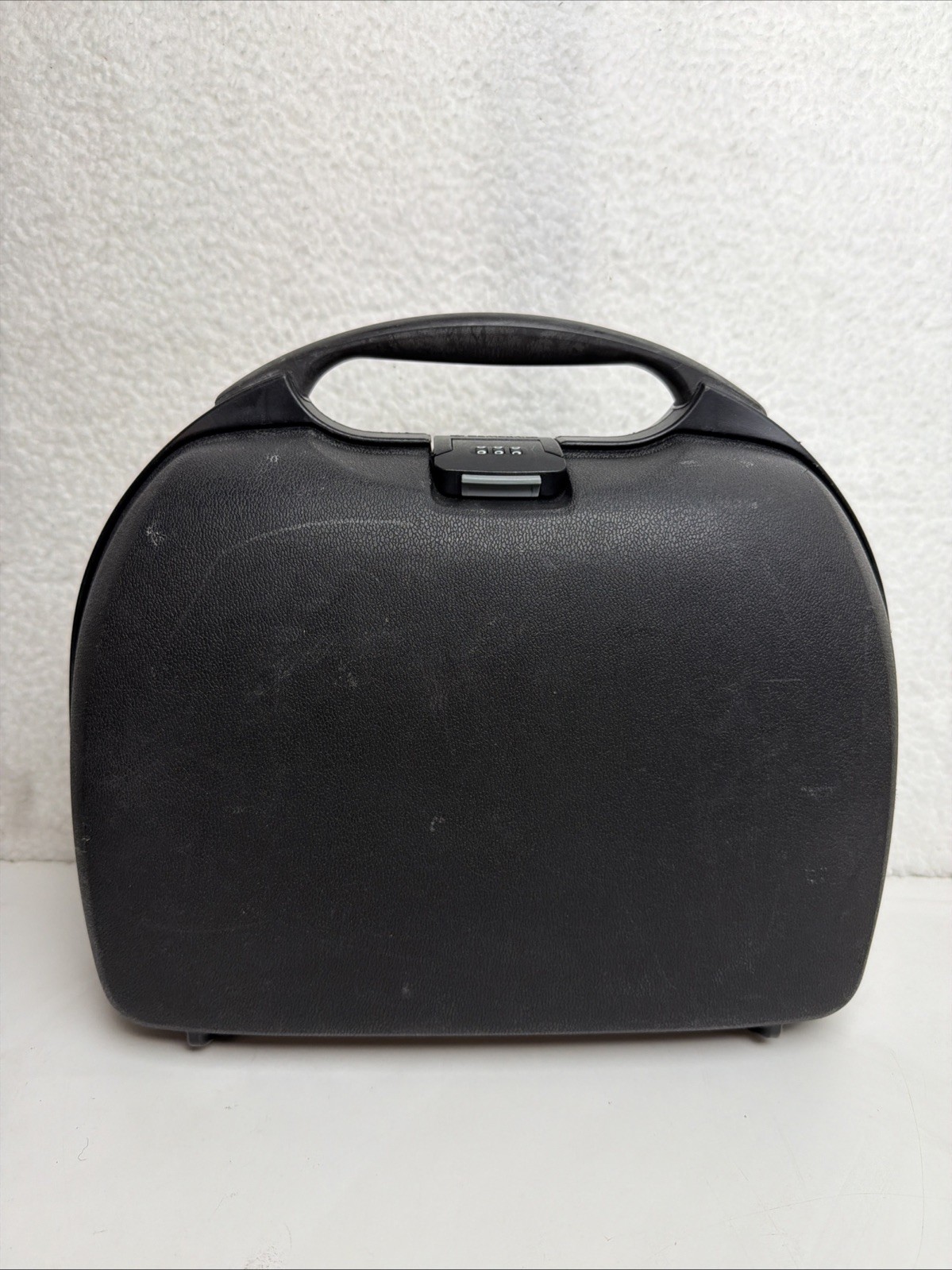 Samsonite Epsilon Train Beauty Travel Case Black Hard Shell Combination Lock