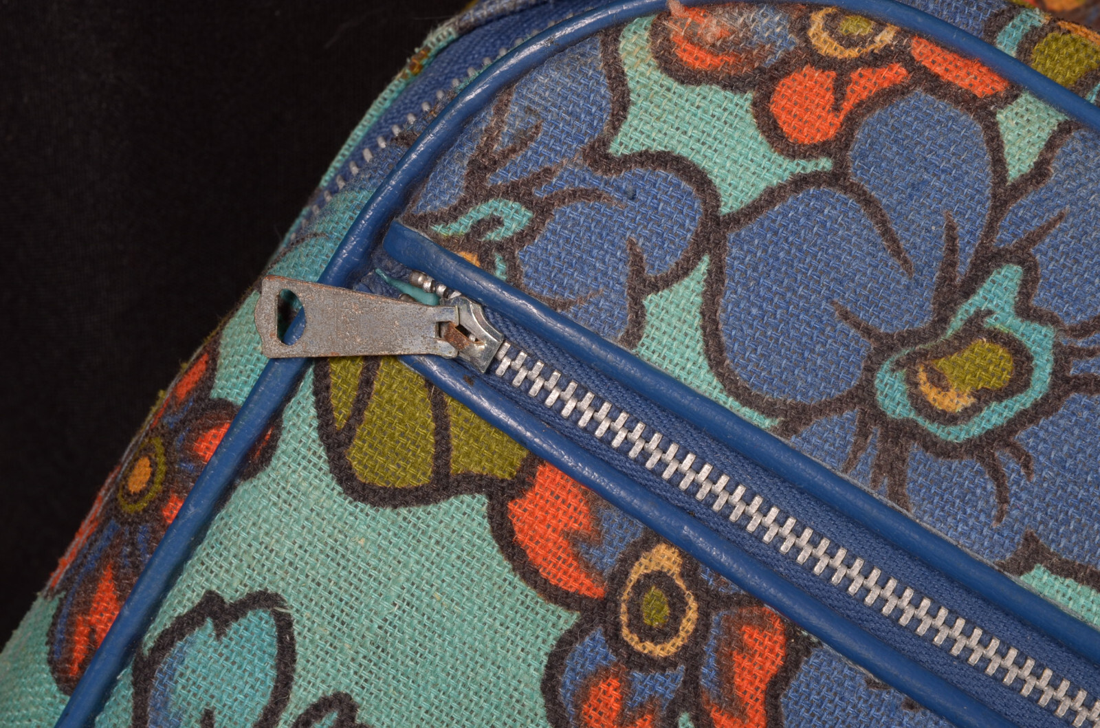 Blue Bantam Canvas Suitcase Zip Boho Flower Power Travel Peter’s Bag Luggage Art