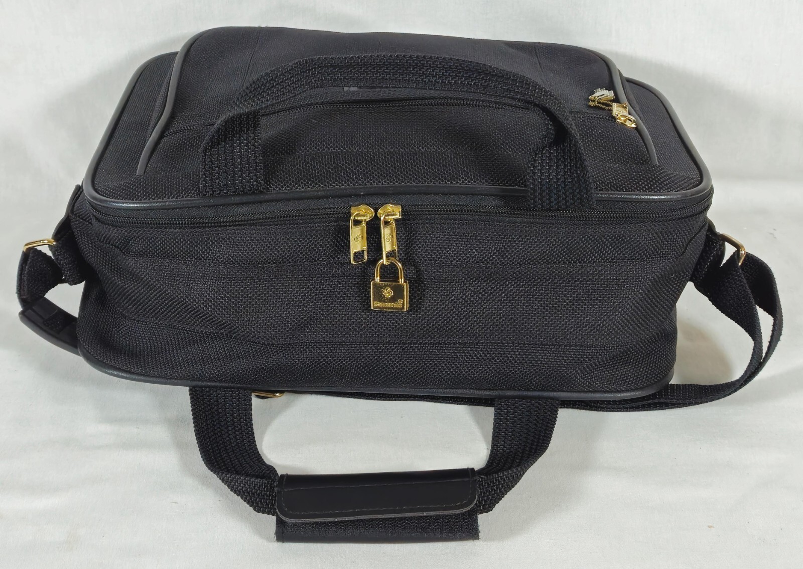 RARE! VINTAGE SAMSONITE ACCLAIM BRIEFCASE / LAPTOP / TOTE BAG WITH LOCK & KEYS
