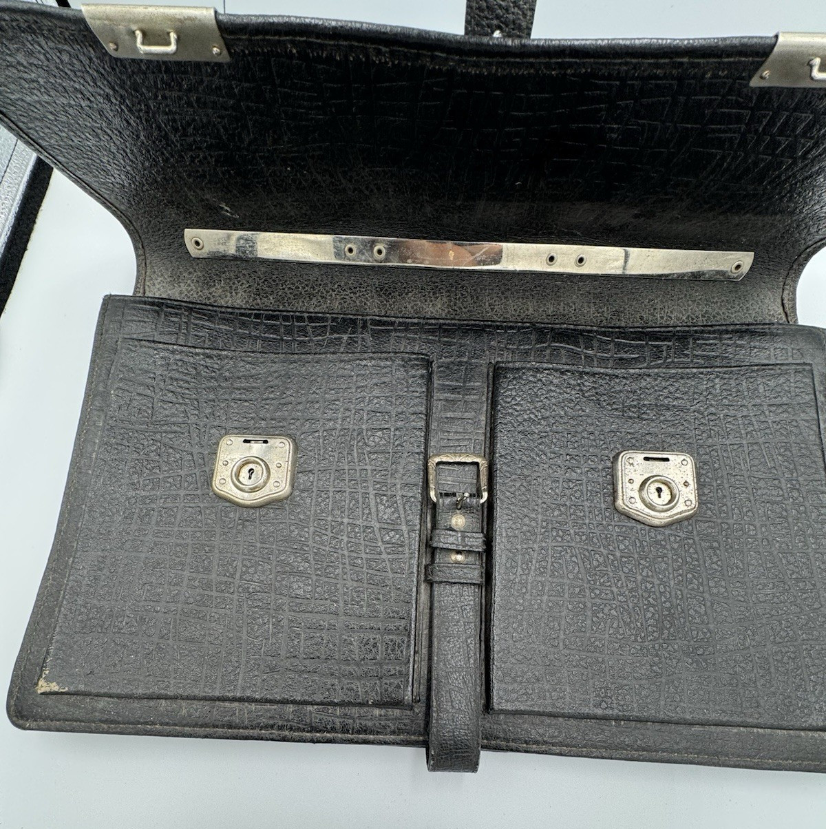 Vintage Soviet Briefcase 1962 Leningrad Artel Lenin 1st Grade Working Locks Keys