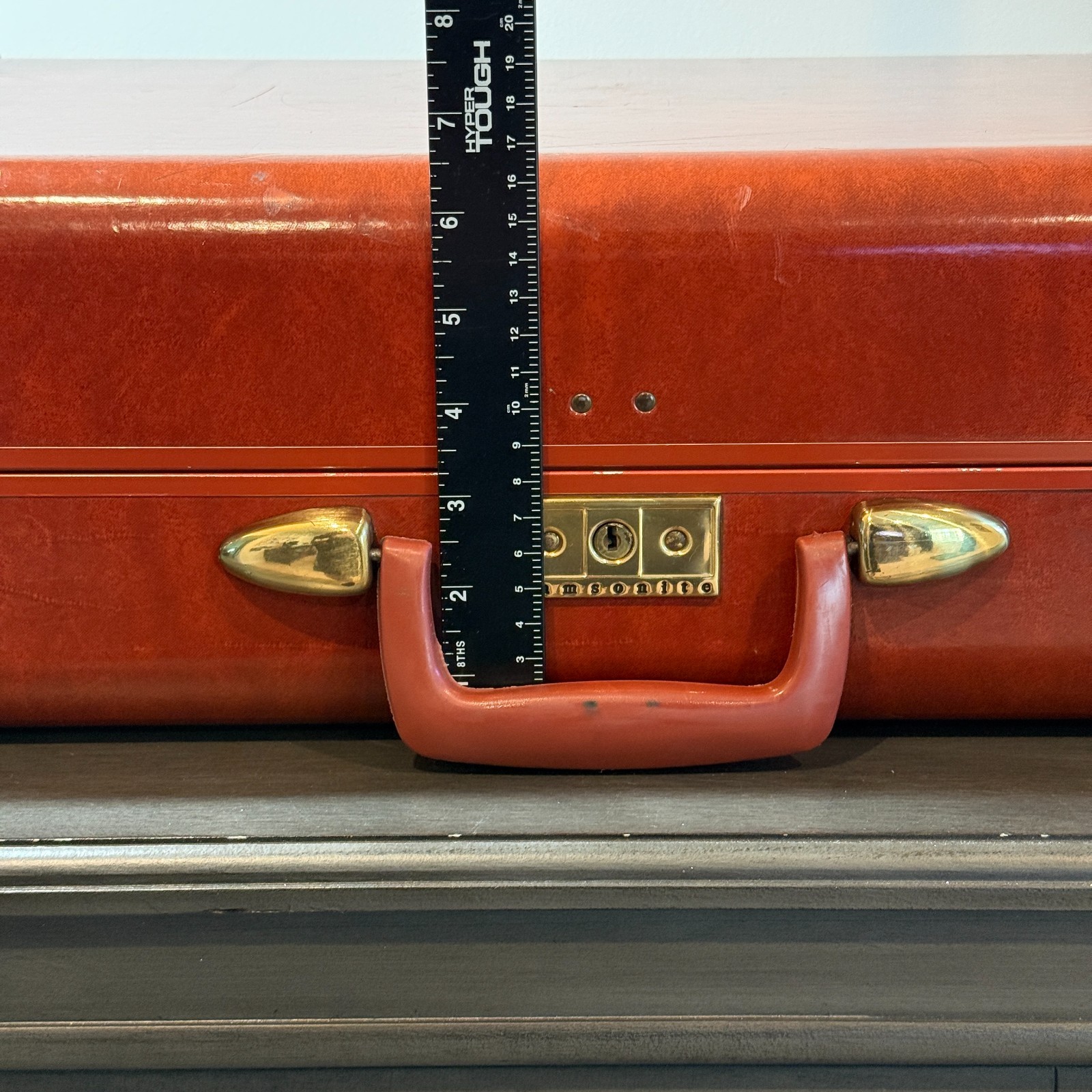 Vintage 1950s Samsonite Streamlite Hard Shell Suitcase Brick Red 21” No Key