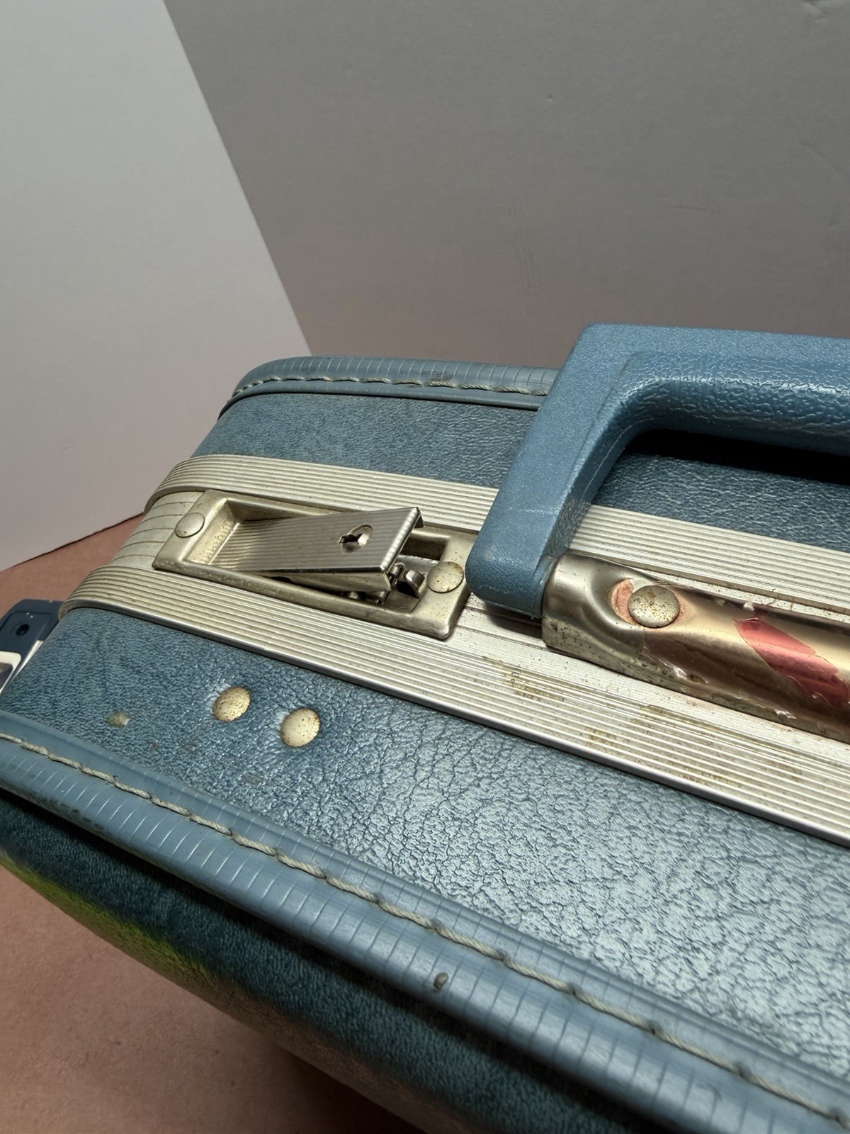 1960s True Vintage Blue Hard Vinyl Suitcase, Locking Latch & Mirror NO KEY