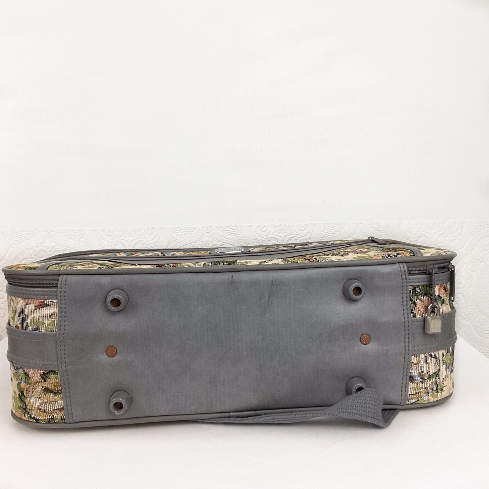 Vintage Jordache floral tapestry carry on suitcase travel bag luggage