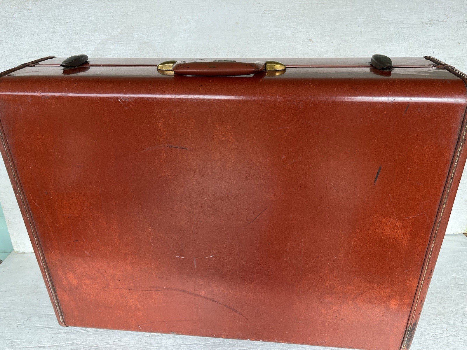 Vintage Brown Hard Shell Samsonite Suitcase Metal Locks Violet Fabric Interior