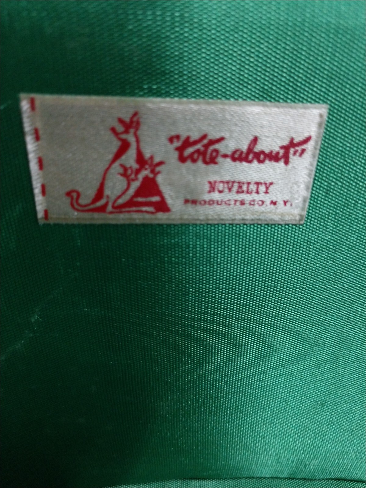 Vintage Green Tailored Light Luggage Round Hat Box Style Suitcase Zip USA