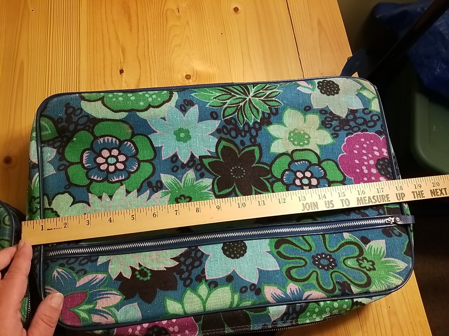 3 ~Vintage nesting Travelware Fabric Suitcase Luggage Floral Hippie Japan Boho