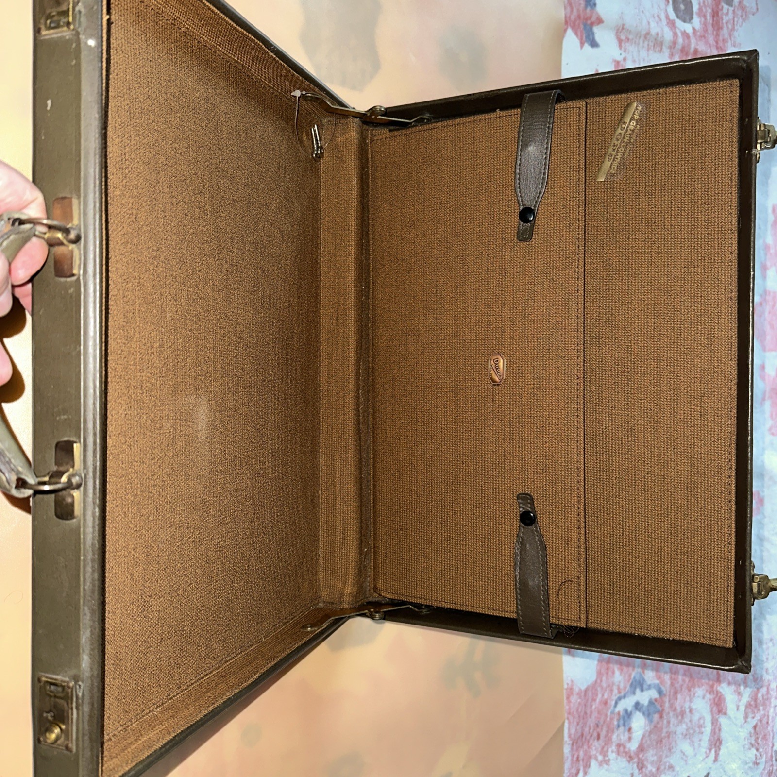 (#N64). Vintage DOPP suitcase from about 1950.