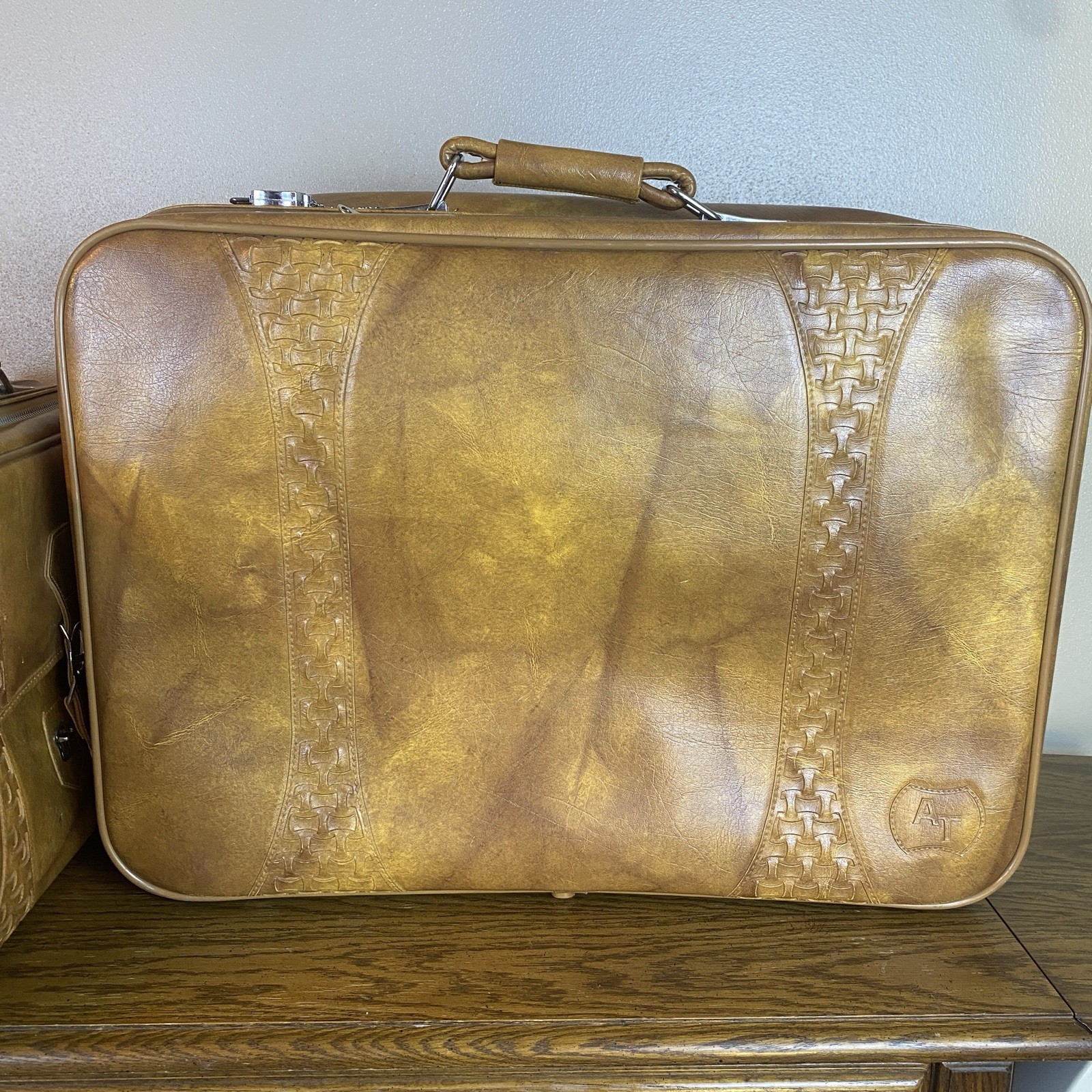 VTG Set Of 2 1978 American Tourister Pullman 26” & 22” Suitcases Luggage Bags