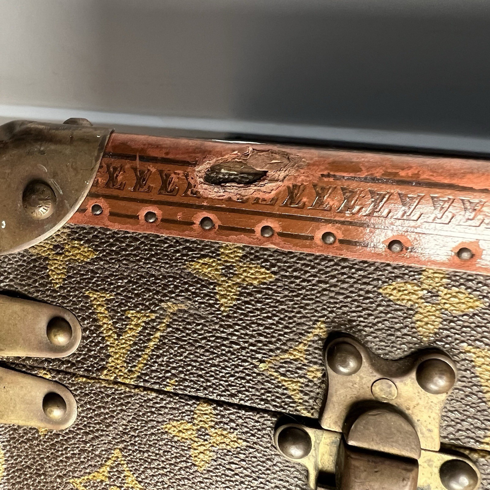 Vintage & Genuine Louis Vuitton Monogram Hard Case Trunk