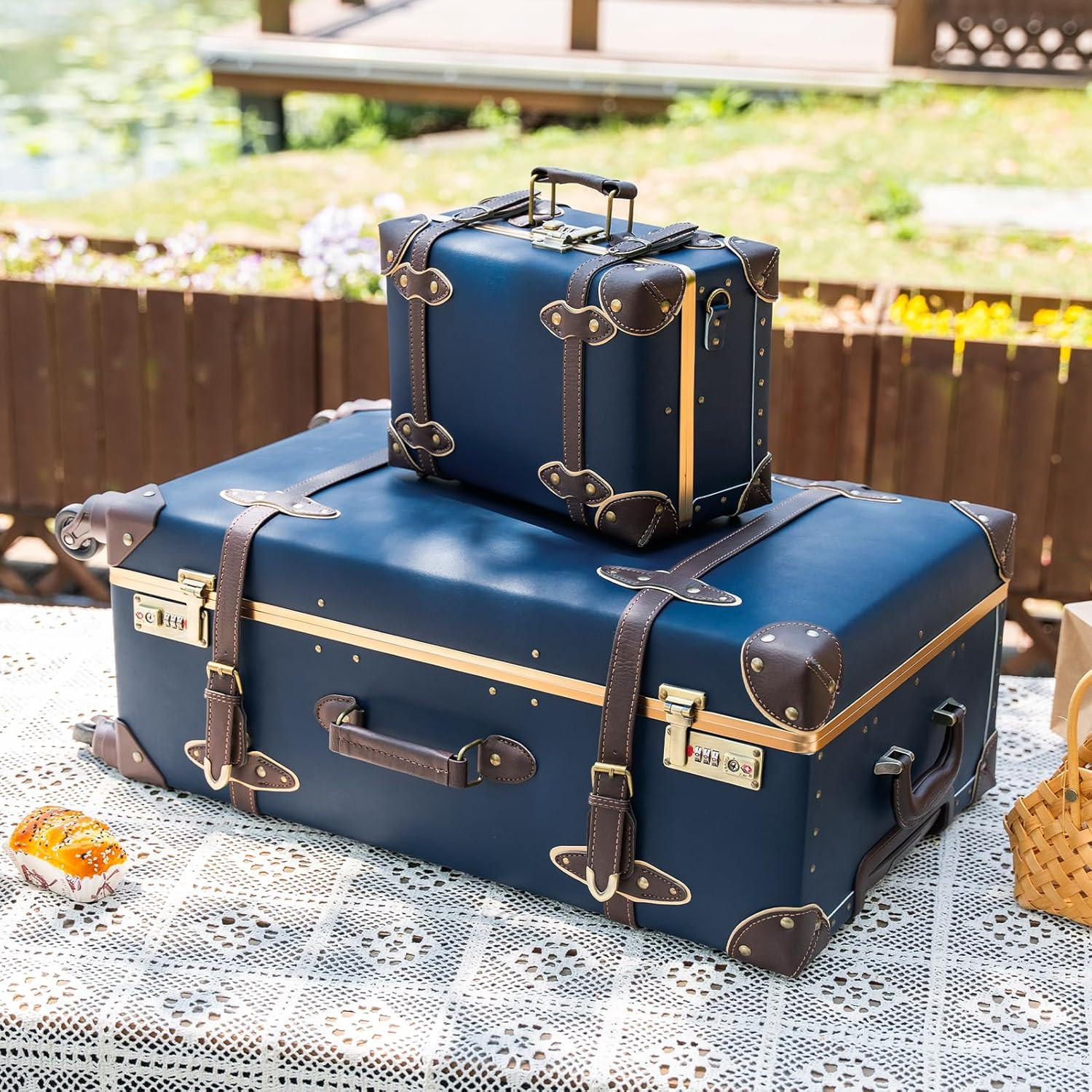 26″ Vintage Luggage Set, 2 Piece Navy Blue Retro Checked Suitcase with Cosmetic