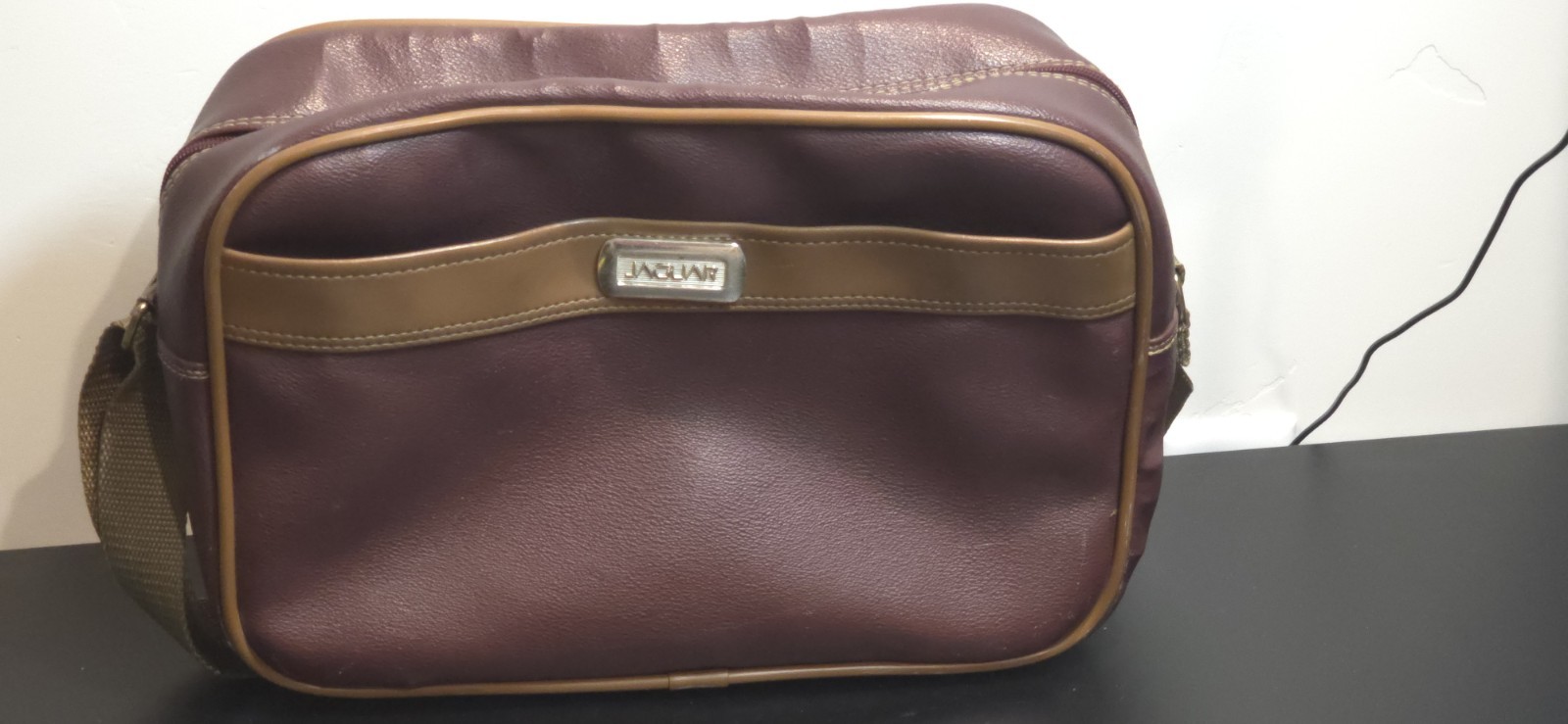 Rare HTF Vintage Jaguar Brand Brown Leather Travel Bag 1980