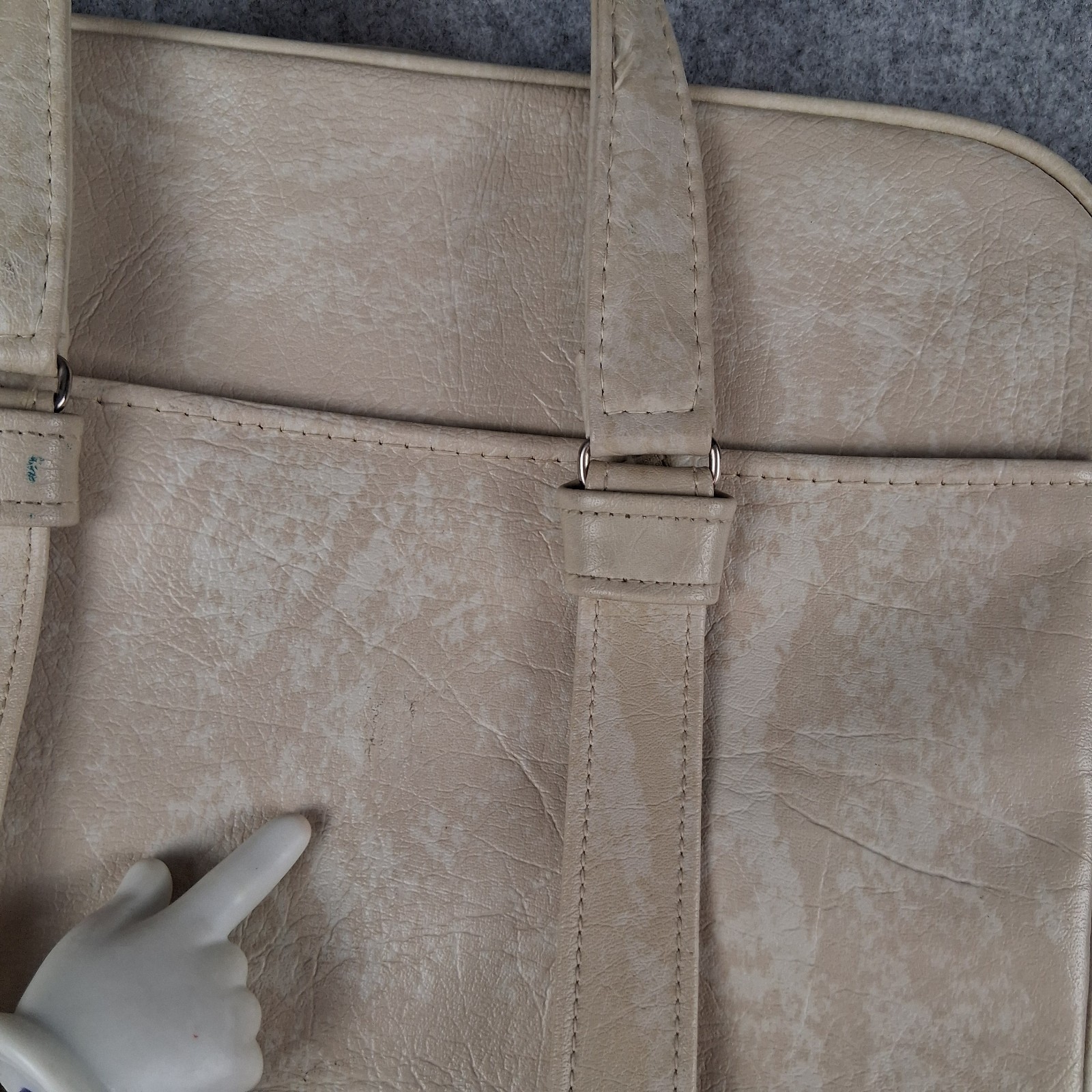 Vtg Samsonite Silhouette Beige Carry Overnight Luggage Travel Bag