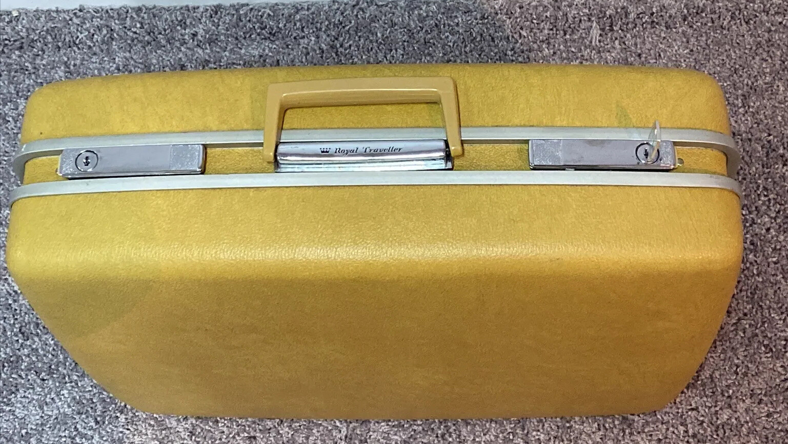 Samsonite Royal Traveller Medalist Suitcase Luggage Overnight key over night