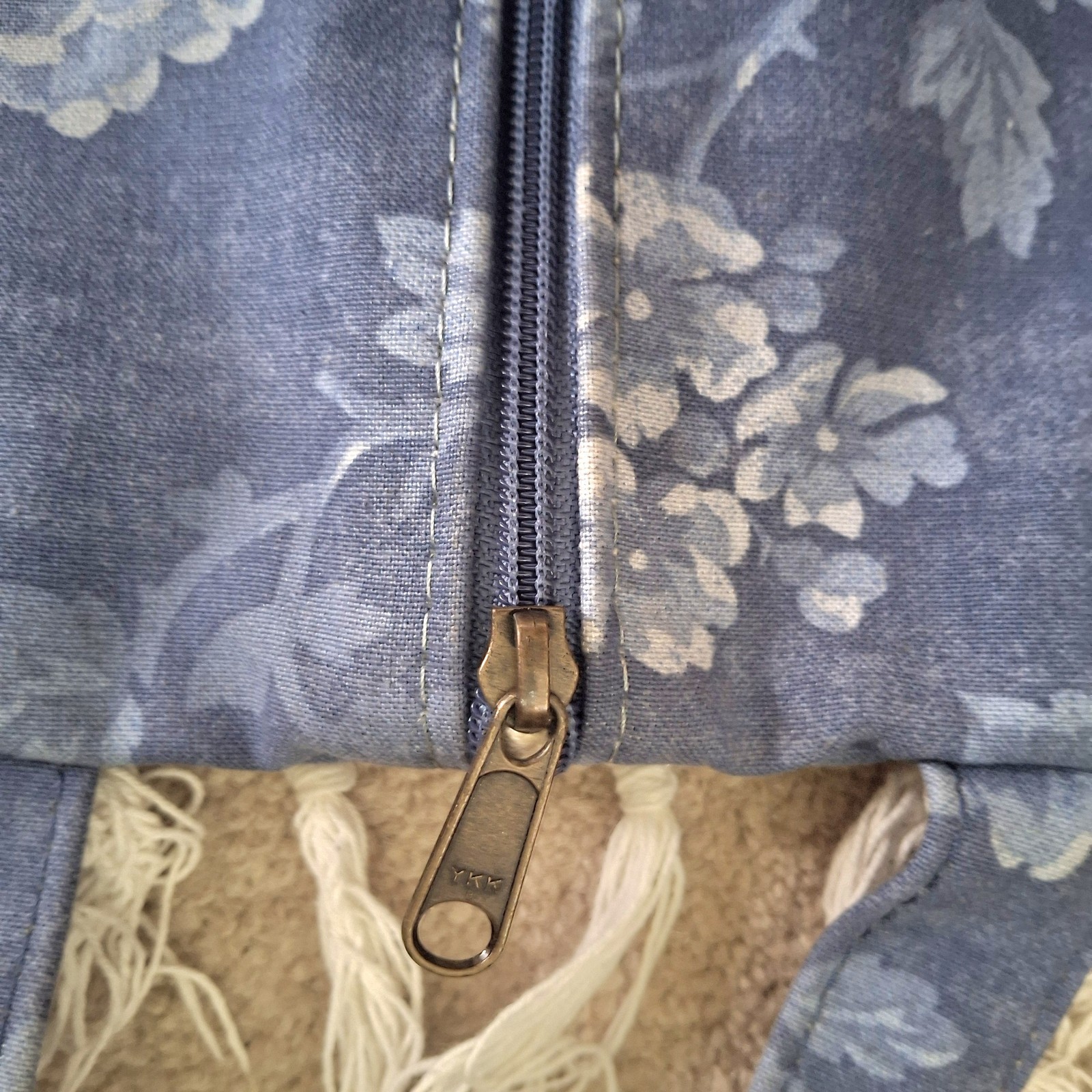 Laura Ashley Blue Floral Garment Travel Bag 50″x 23″in Classic Preppy Cottage