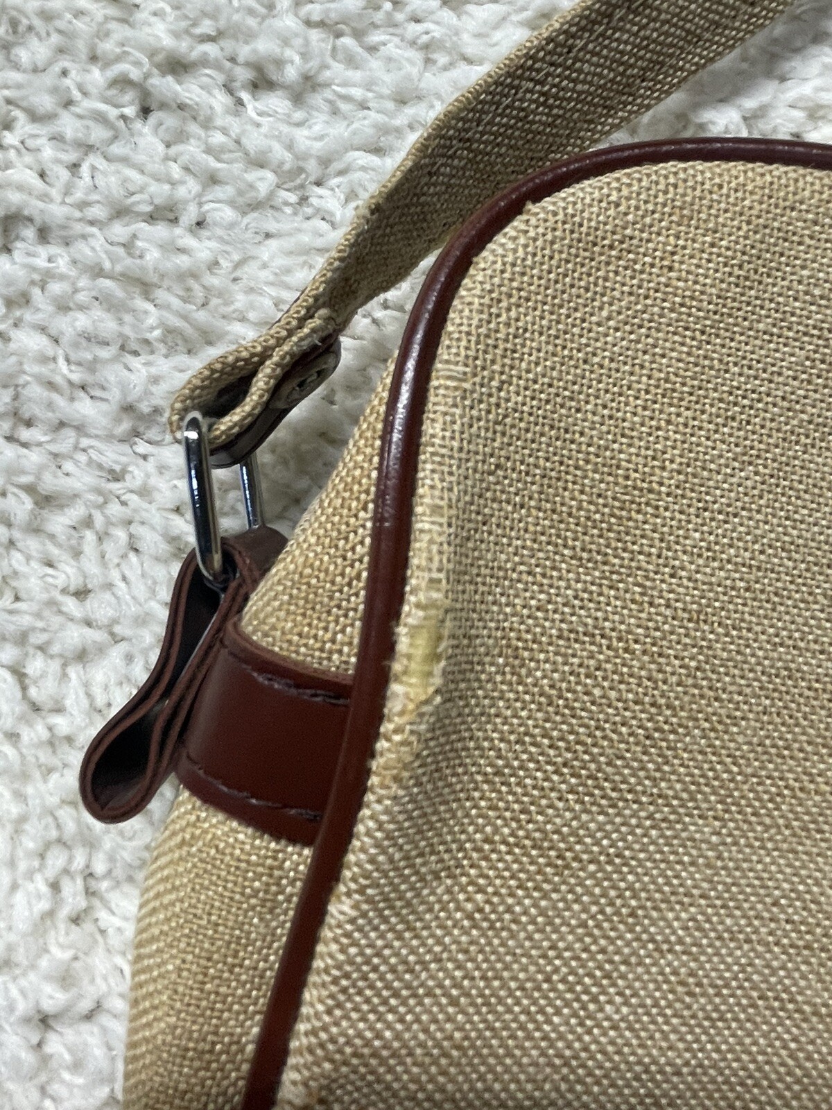Samsonite Vintage Shoulder Bag Travel Khaki Tan brown luggage Airline Carry On