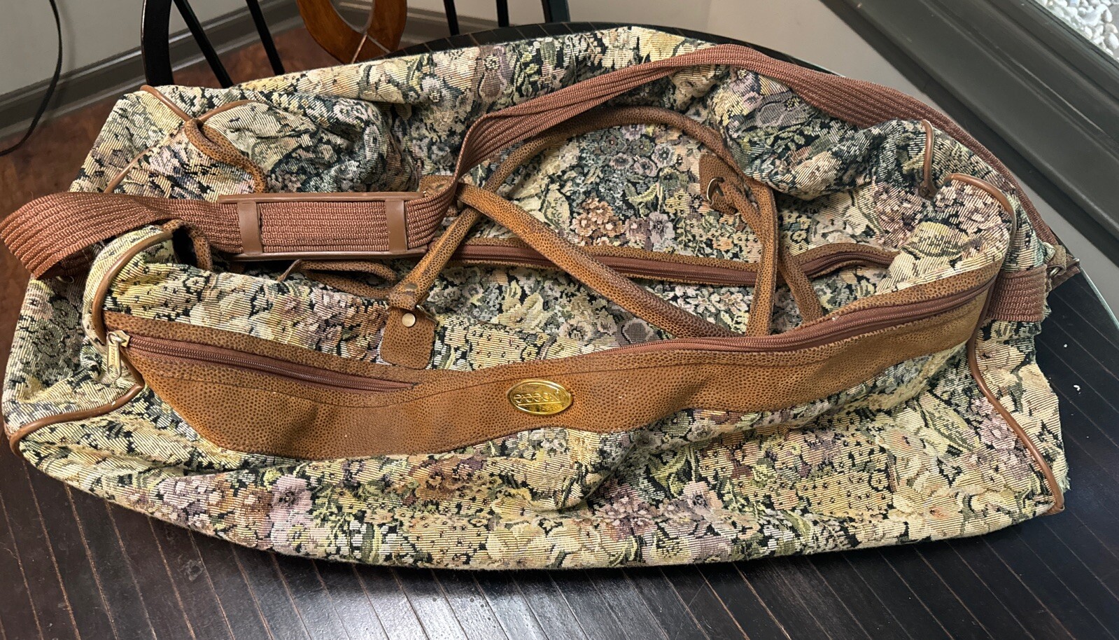 Vintage 1975 Sasson Floral/Leather Carry On/Weekender Bag