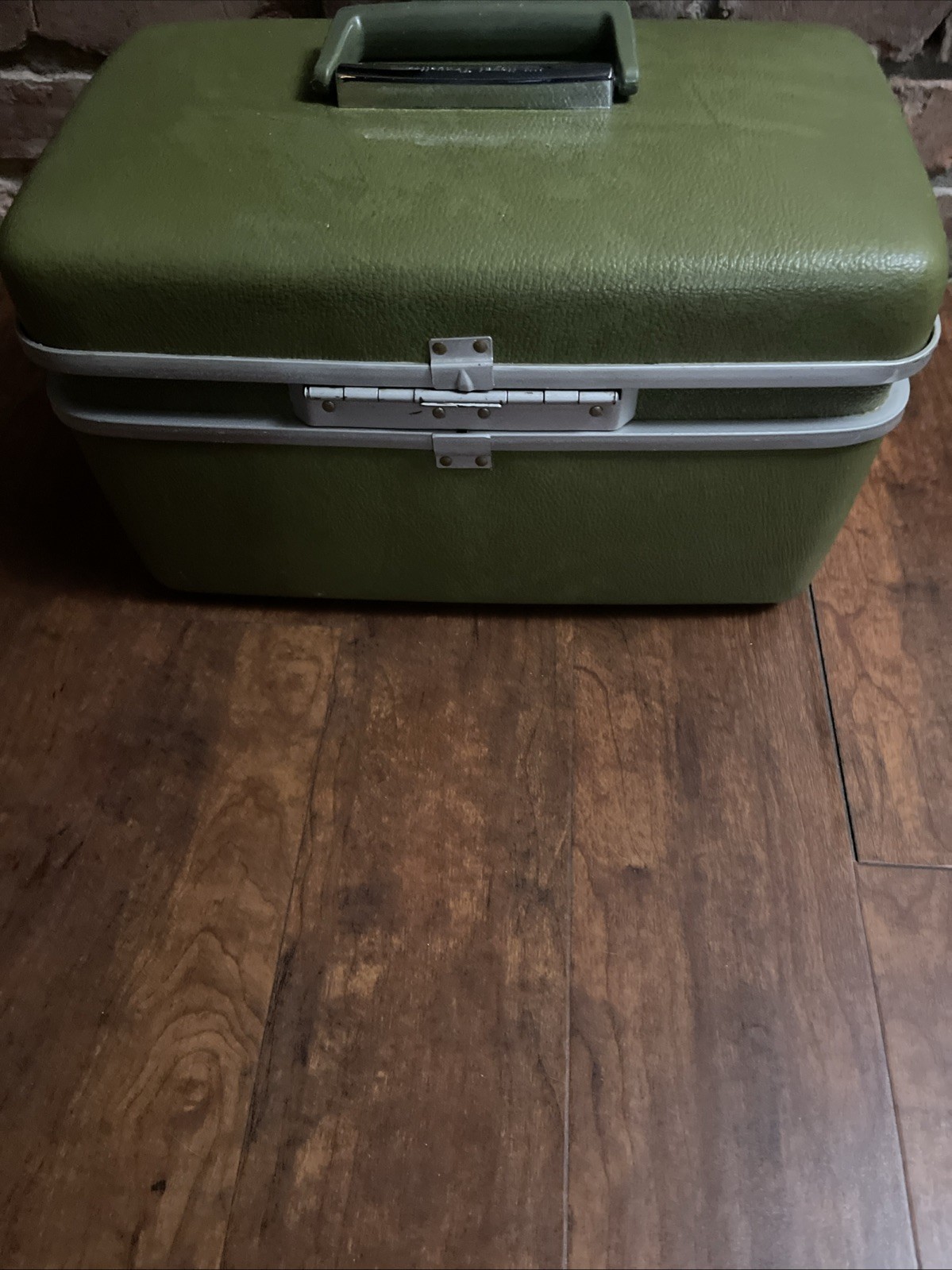 Samsonite Vintage Green Royal Traveller Medalist Cosmetic Makeup Case No Key GC