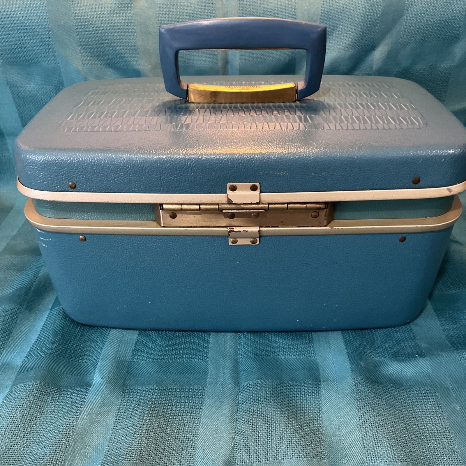 Vintage Blue Samsonite Royal Traveler Vanity Suitcase Travel Case Make- Up Box