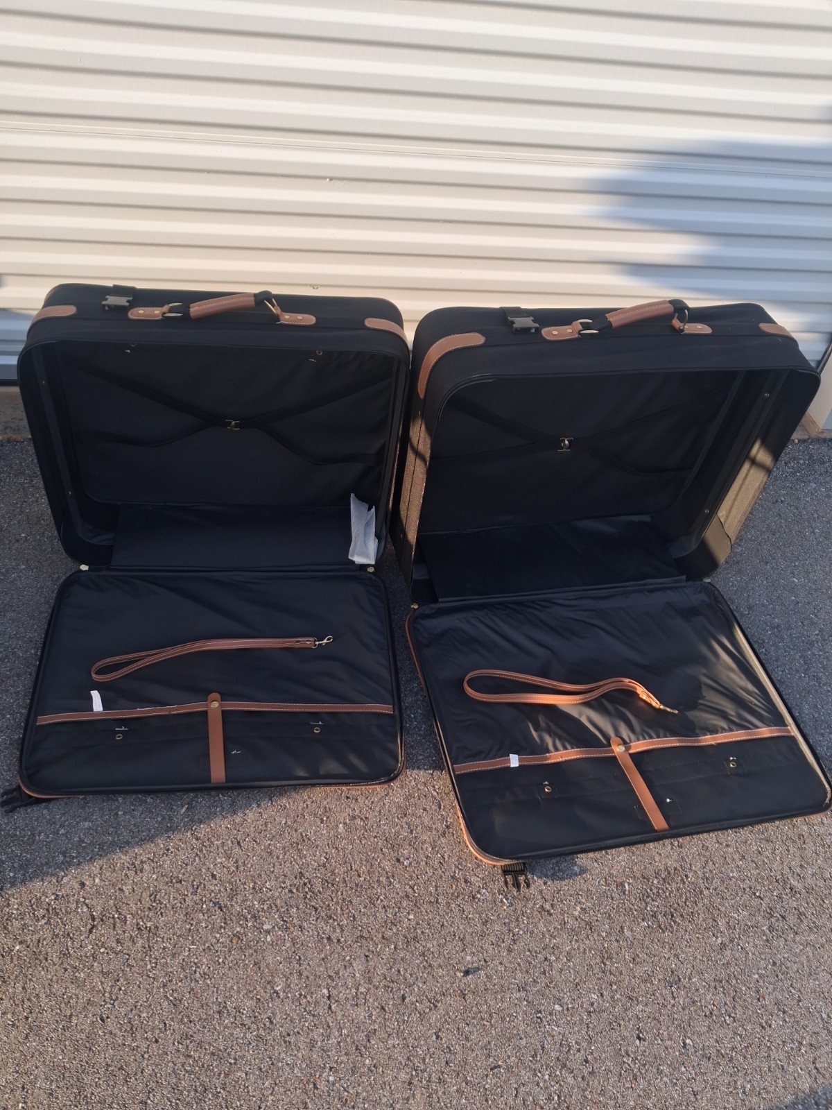 Vintage Locomotor Double Suitcases Set of 2 On Wheeles (Great Condition)