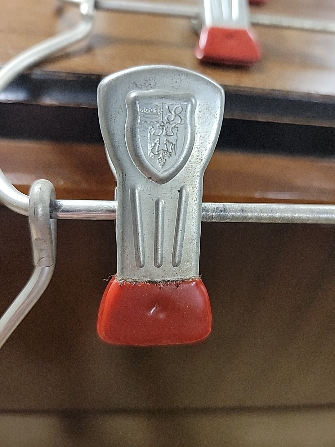 MCM Vintage All Metal Travel Hanger – 6 Collapsable Tiers with Movable Clips RED