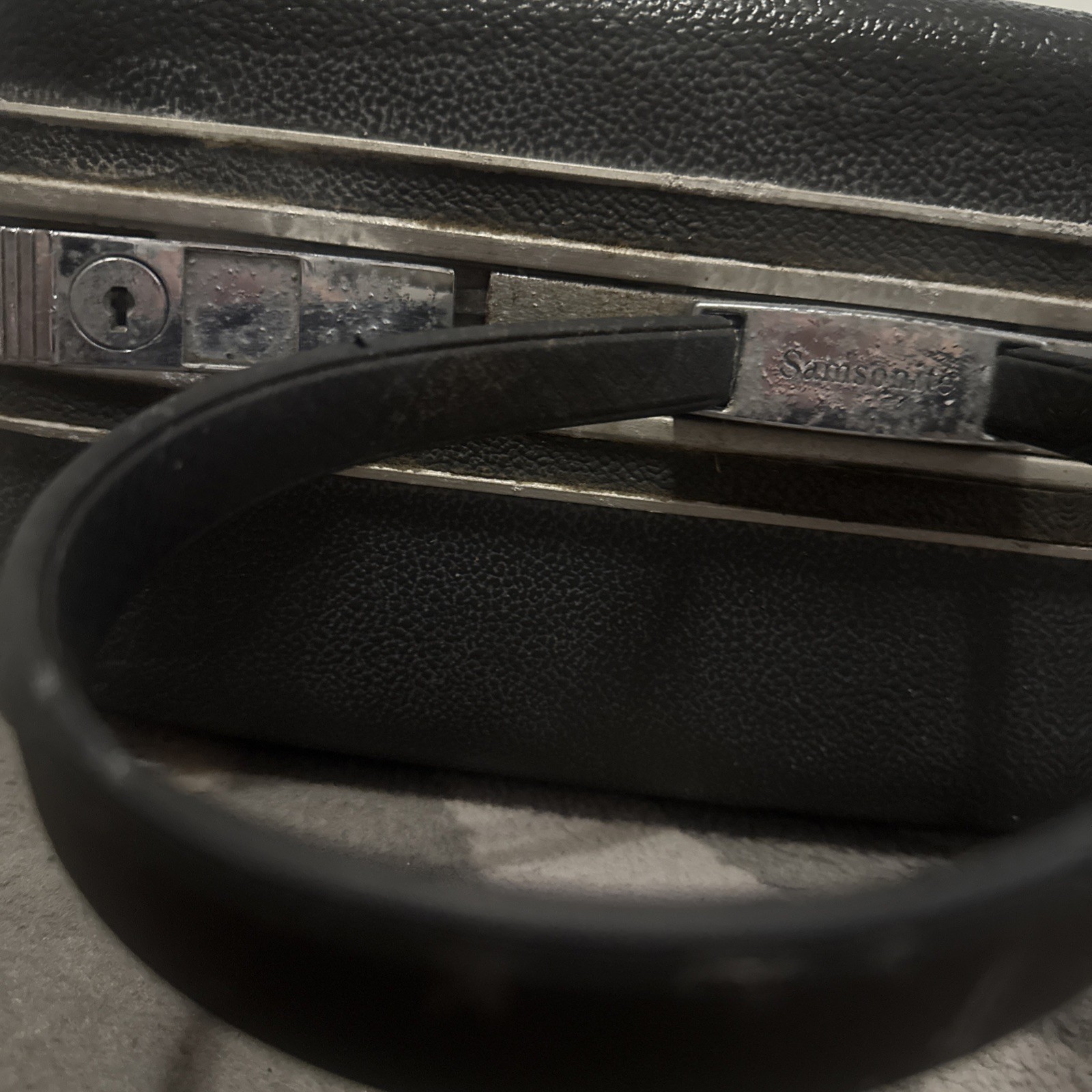 Samosonite Weekender Loop Handle Slate Gray Inside Top Vintage Floral Silk.