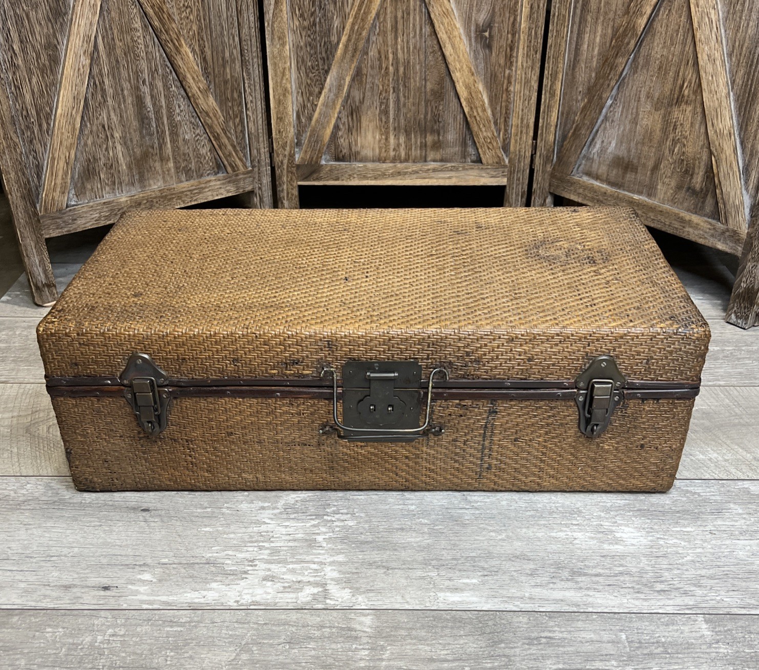 Antique Indian Suitcase Handmade Rattan Basket Luggage Trunk Train Case – RARE