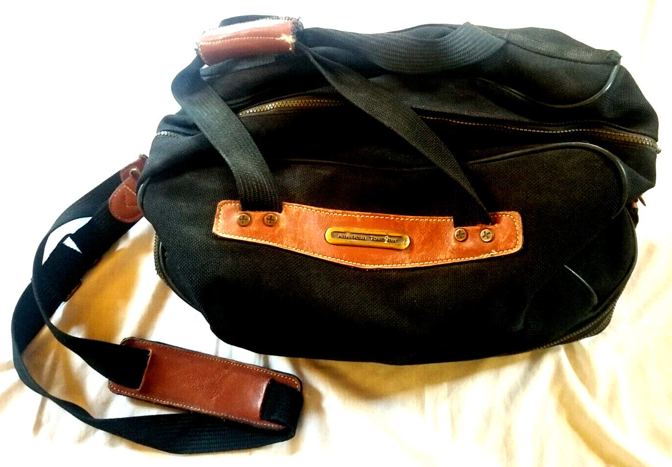 VTG American Tourister Carry On Black Canvas Duffle Bag 19x12x12″ Straps READ