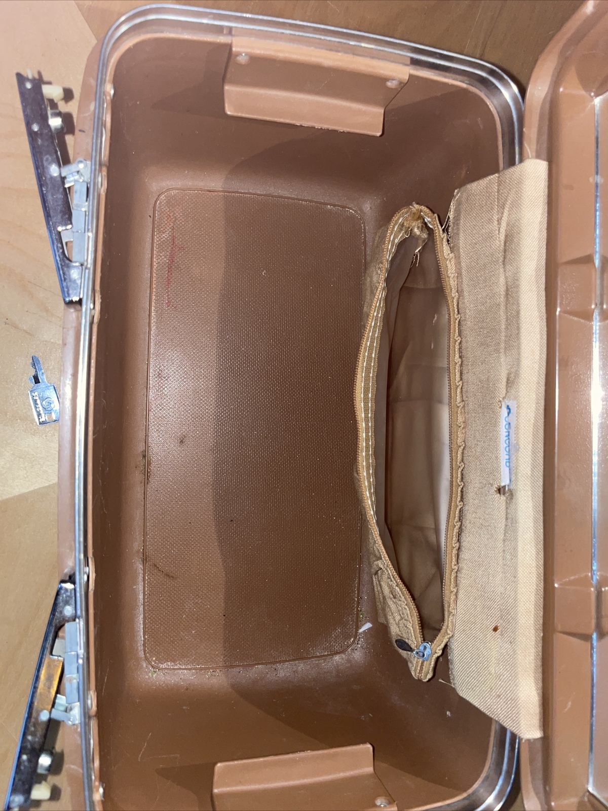 Vintage Samsonite Brown Concord Train Case Make Up Case + Key & Mirror No Tray