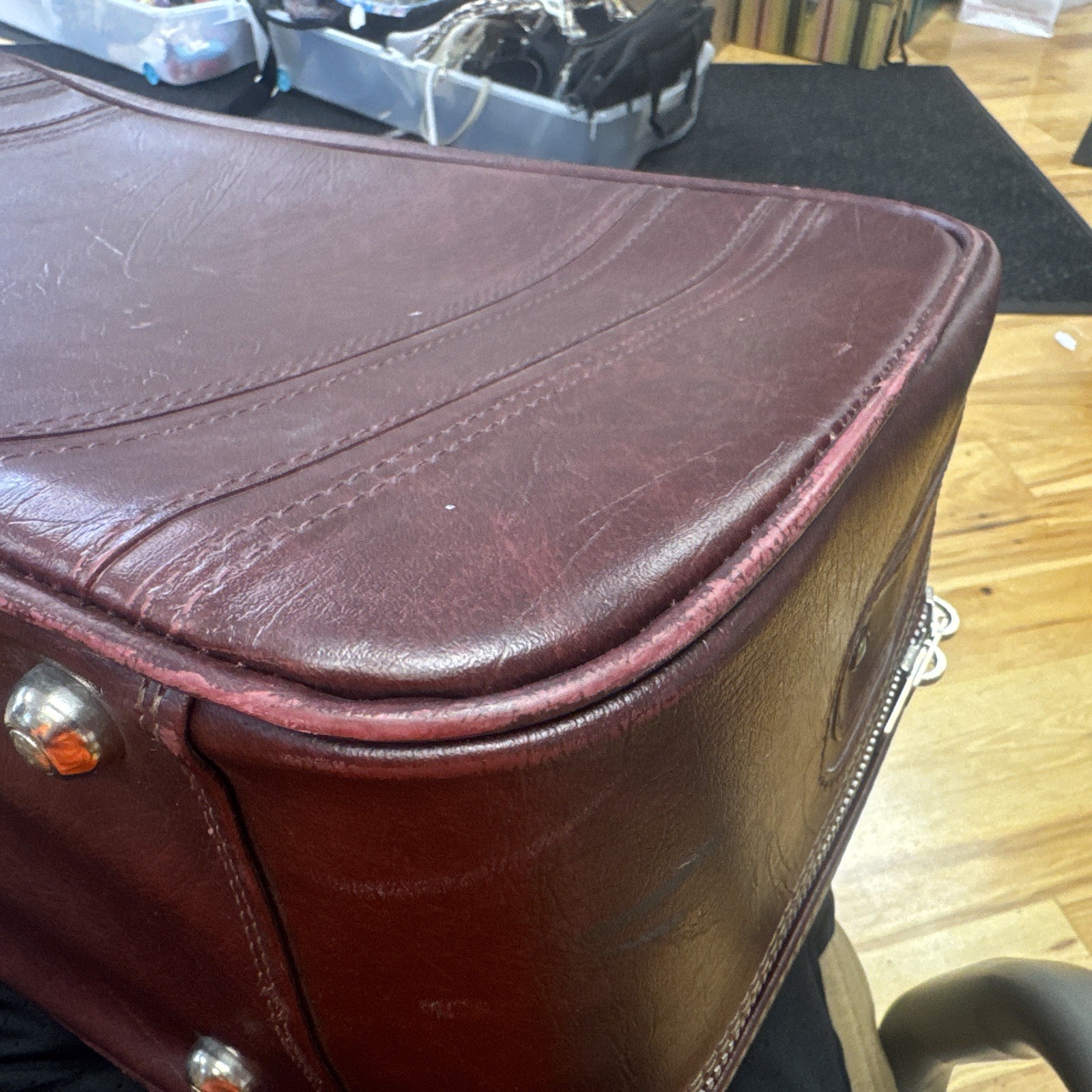 Vintage Samsonite Sonora II Carry On Luggage Suitcase21″x13″x8″ Burgundy Leather