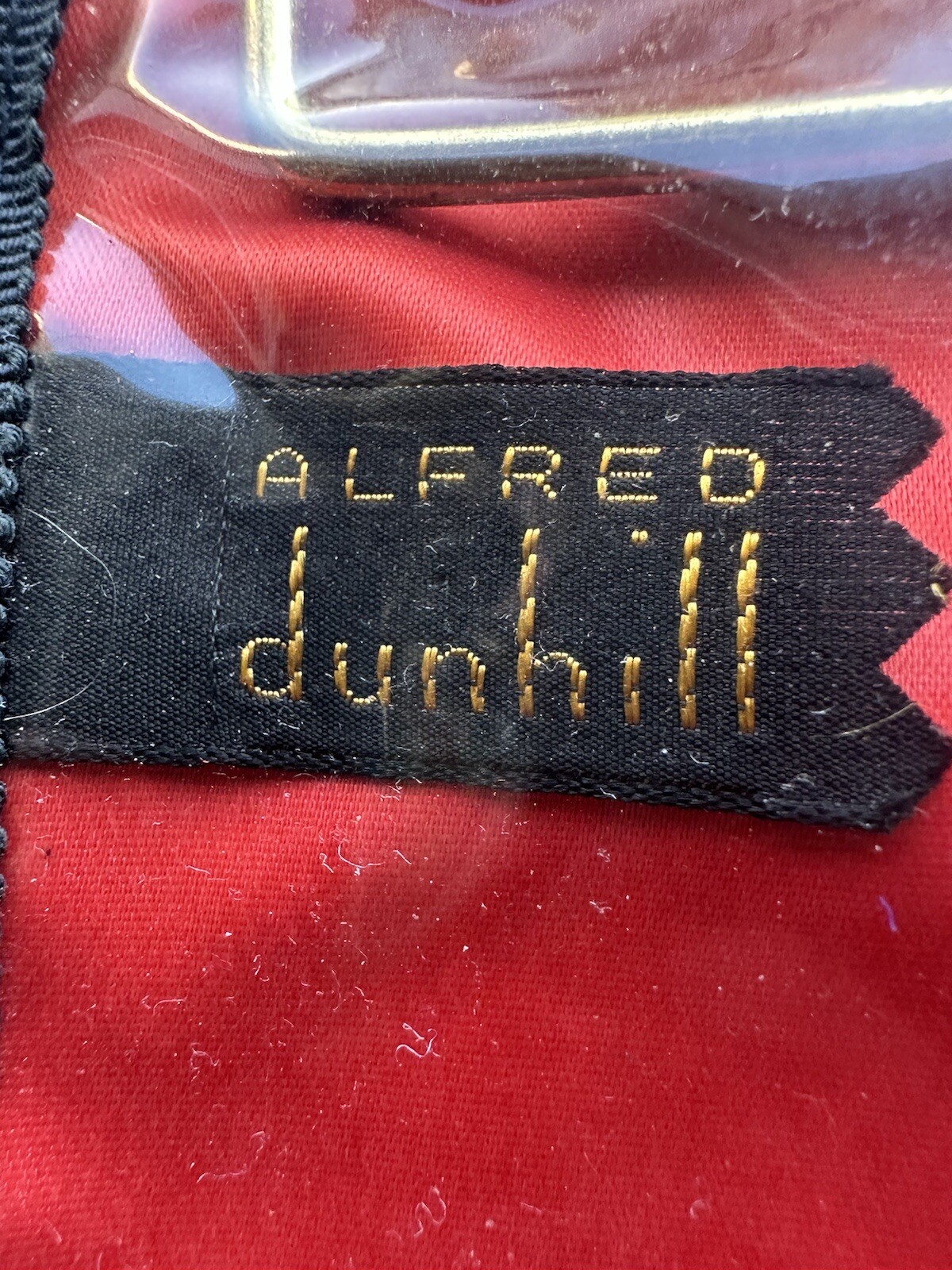 Vintage Alfred Dunhill Red & Black Travel Hanging Zip-Up Tie Holder 8” x 32”