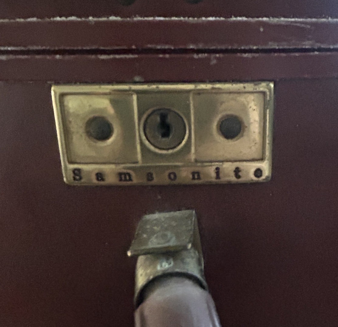 Vintage Samsonite Round Hat Box Suitcase Luggage 4920 Hard Case Leather