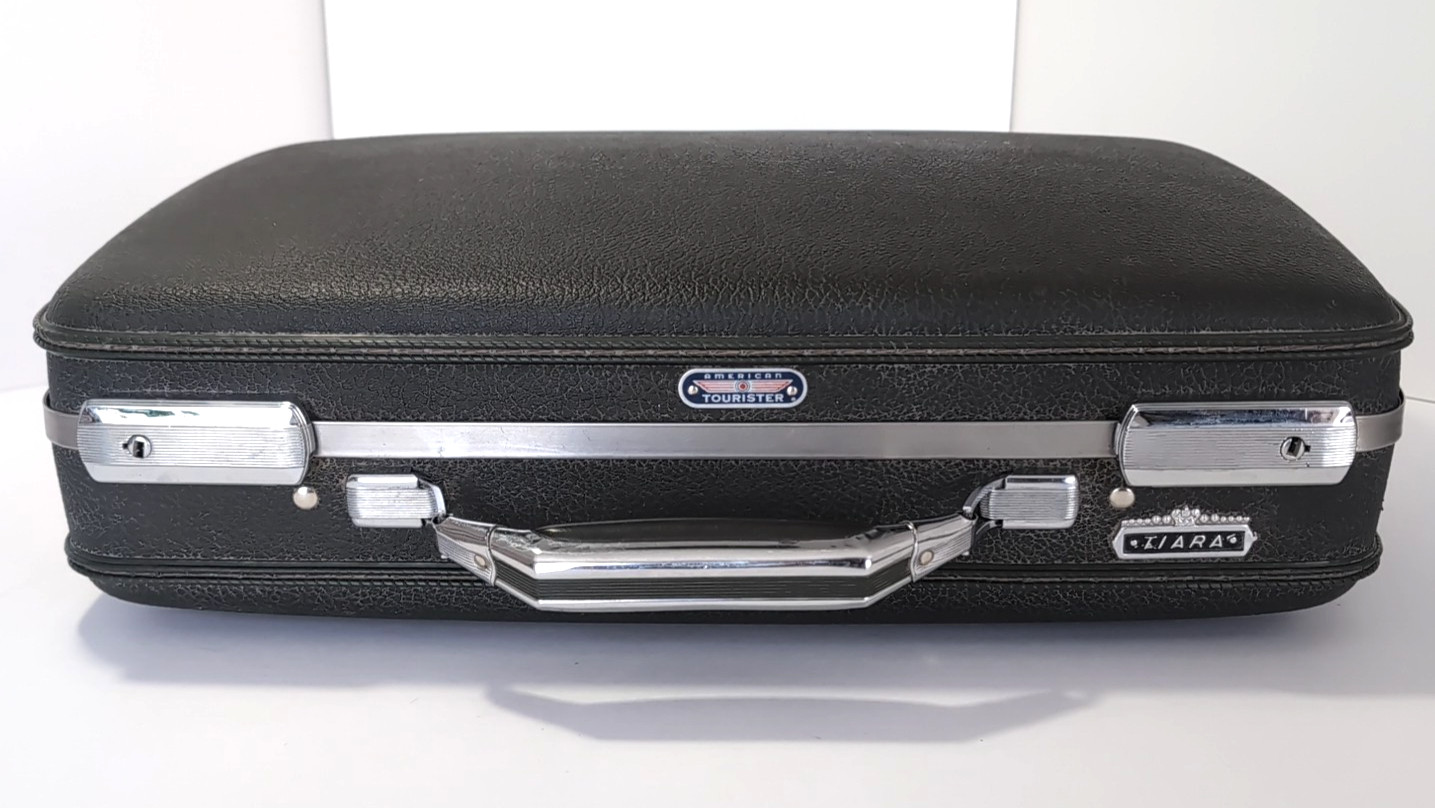 VTG Dark Green American Tourister Suitcase Briefcase No KEY TIARA Red Interior