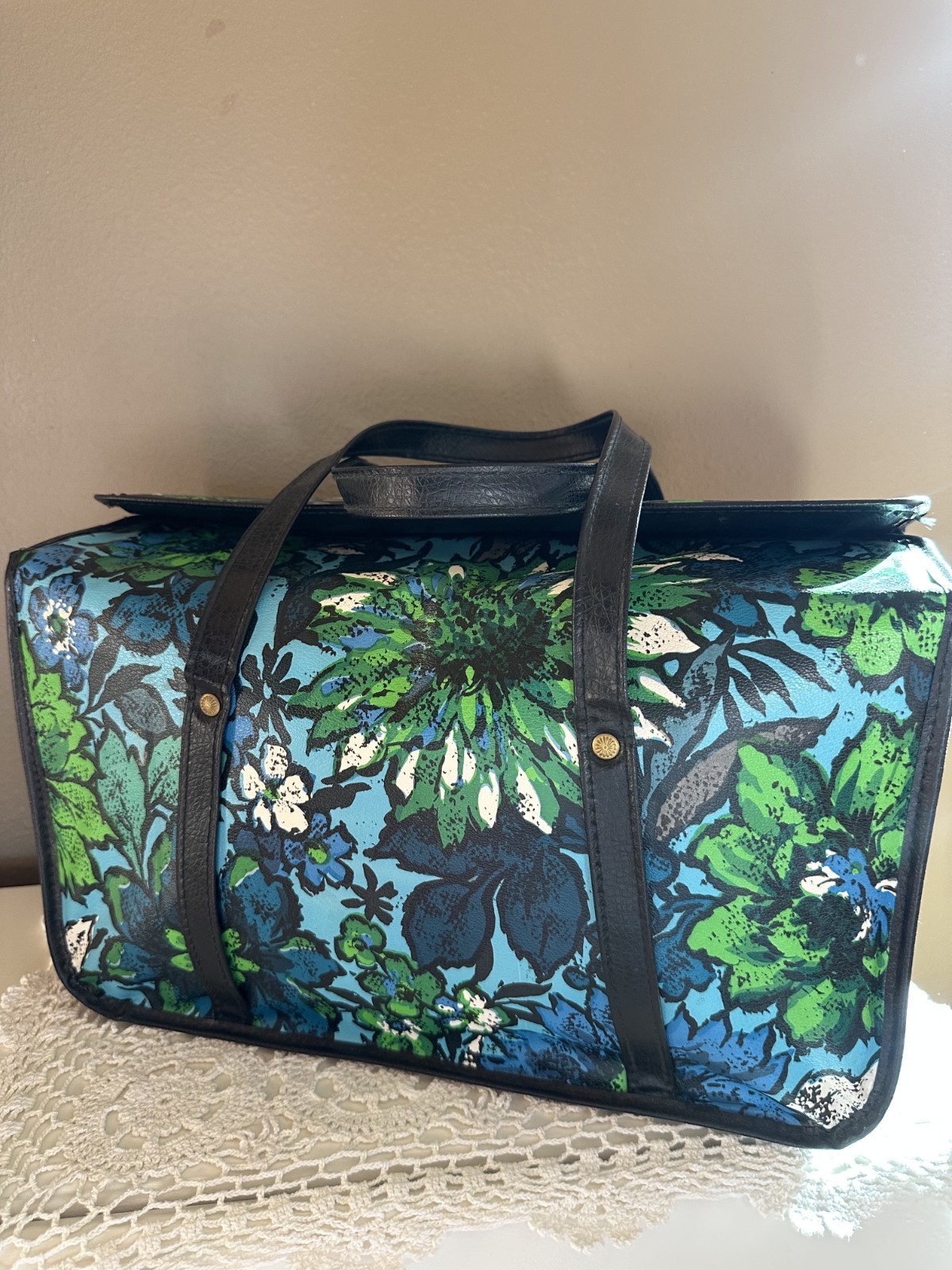 Vintage Floral Travel weekender bag