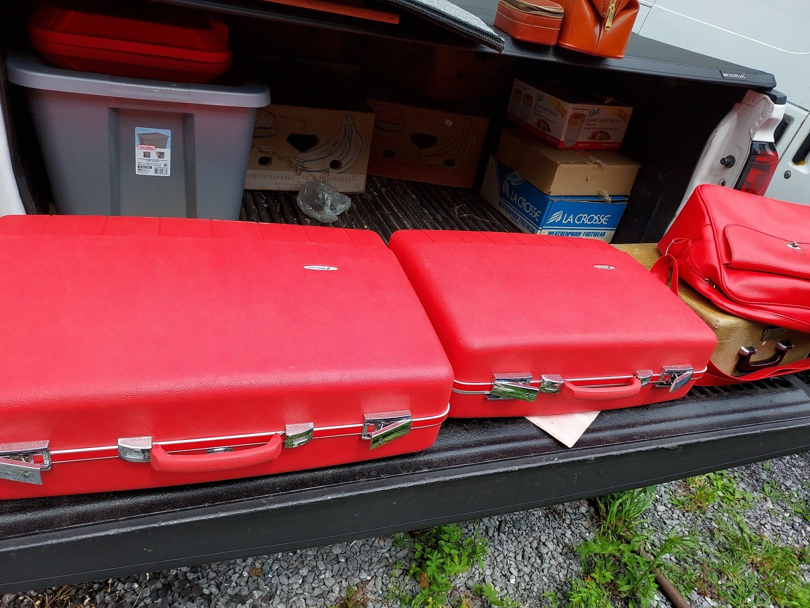 3pc Vtg Sears forecast Hard shell Suitcase/Luggage W/keys