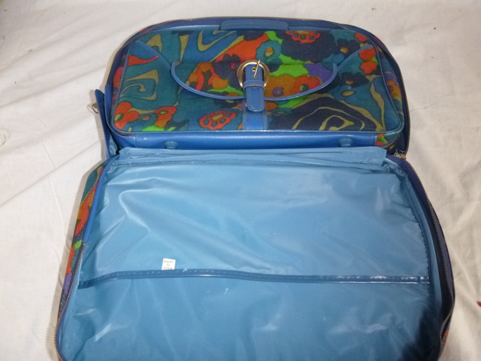 PR Vtg 70s KGA NESTING Flower Power Soft Sided Suitcase Multi Colored Floral