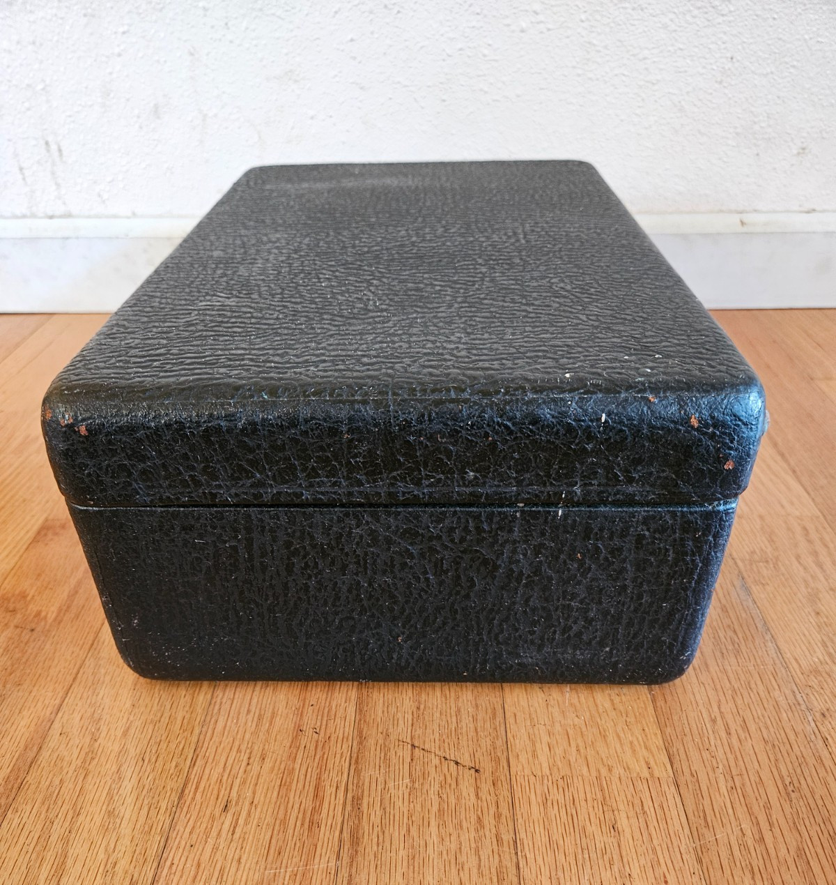 Vintage Mid Century Cowhide Black Leather Travel Vanity Case Rustic Carry Case