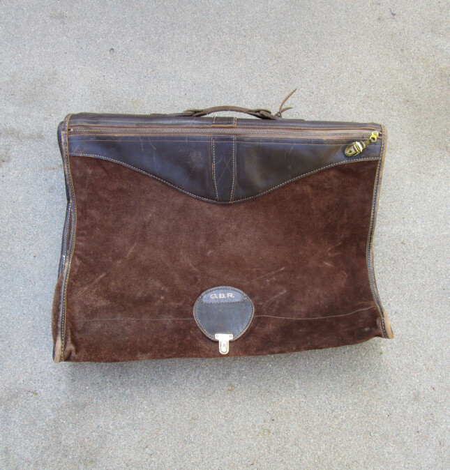 Bench Made French California Casual Luggage Brown Leather/Suede Garment Bag