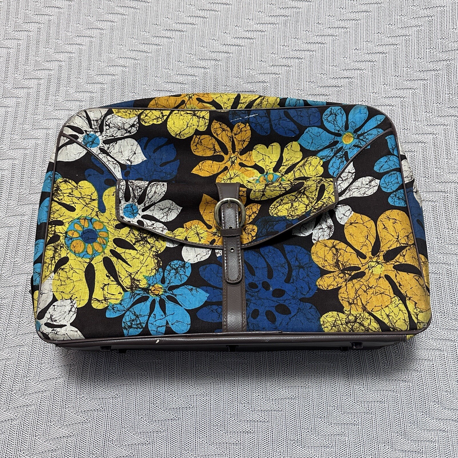 1960s Vintage Bantam Travelware Brown Floral Mod Pattern Suitcase Luggage Japan