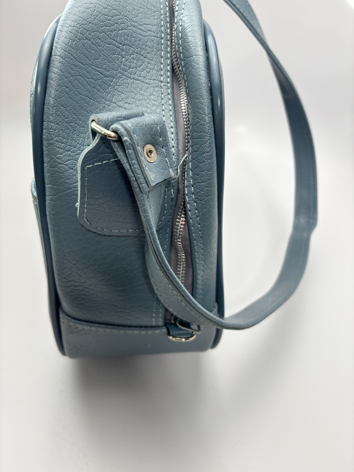 Vintage Amelia Earhart Travel Luggage Shoulder Bag Blue Silver 12″ x 17″ x 5″