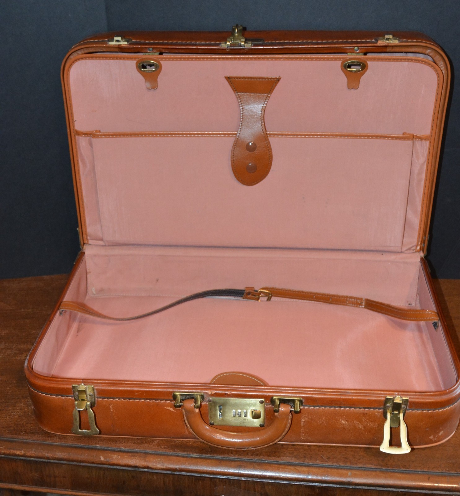 VTG BROOKS BROTHERS Suitcase Leather Tweed Brass CORBIN SESAMEE LOCK