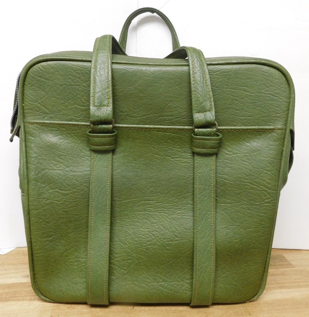Samsonite Avocado Green 1960s-70s Fashionaire Travel Bag w/ Matching Pouch READ