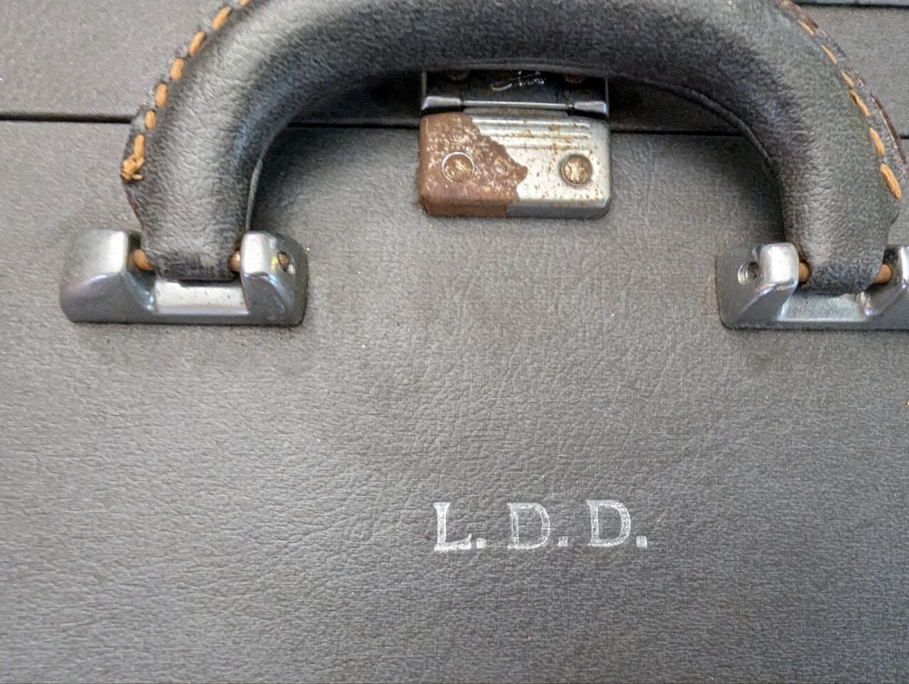 Vtg 1950s Skyway Overnight Suitcase 24 x 16.5 Dark Gray Monogram Satin Lined AN