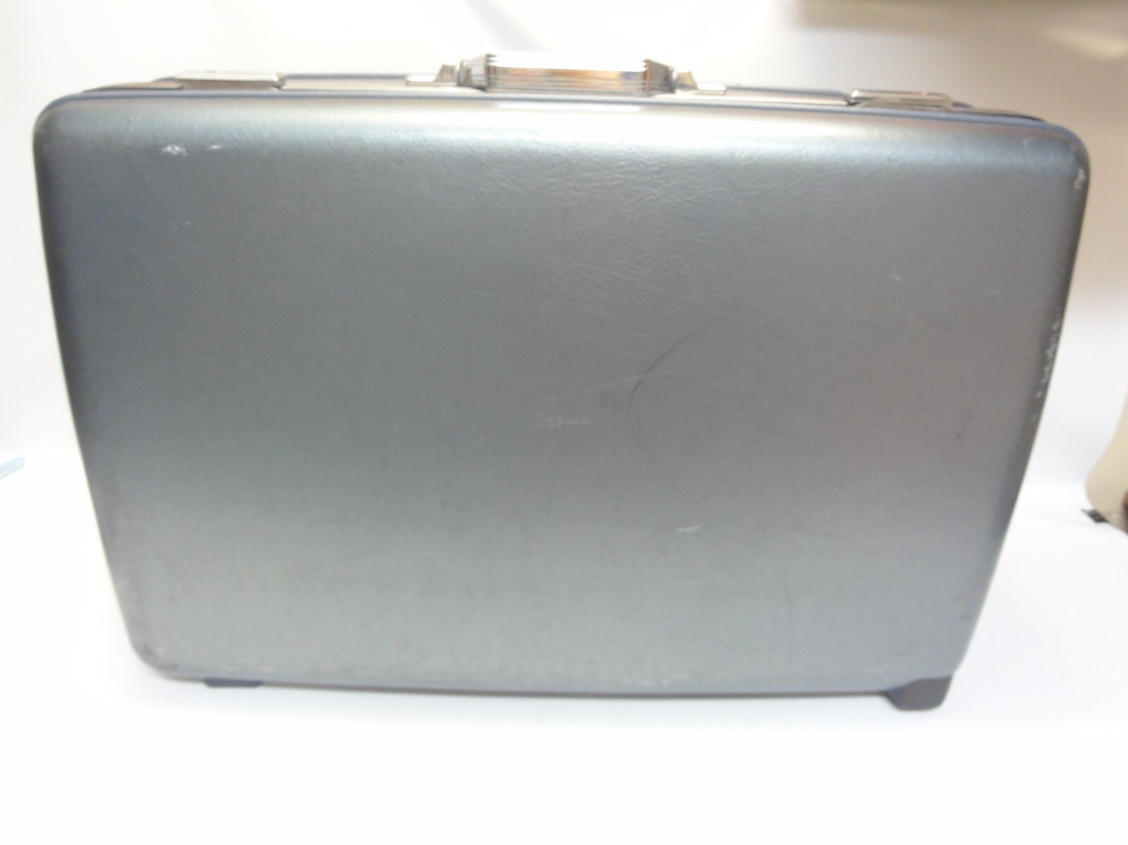 American Tourister Large Blue/Gray Luggage on Wheels Pull Handle Silver 30x20x9