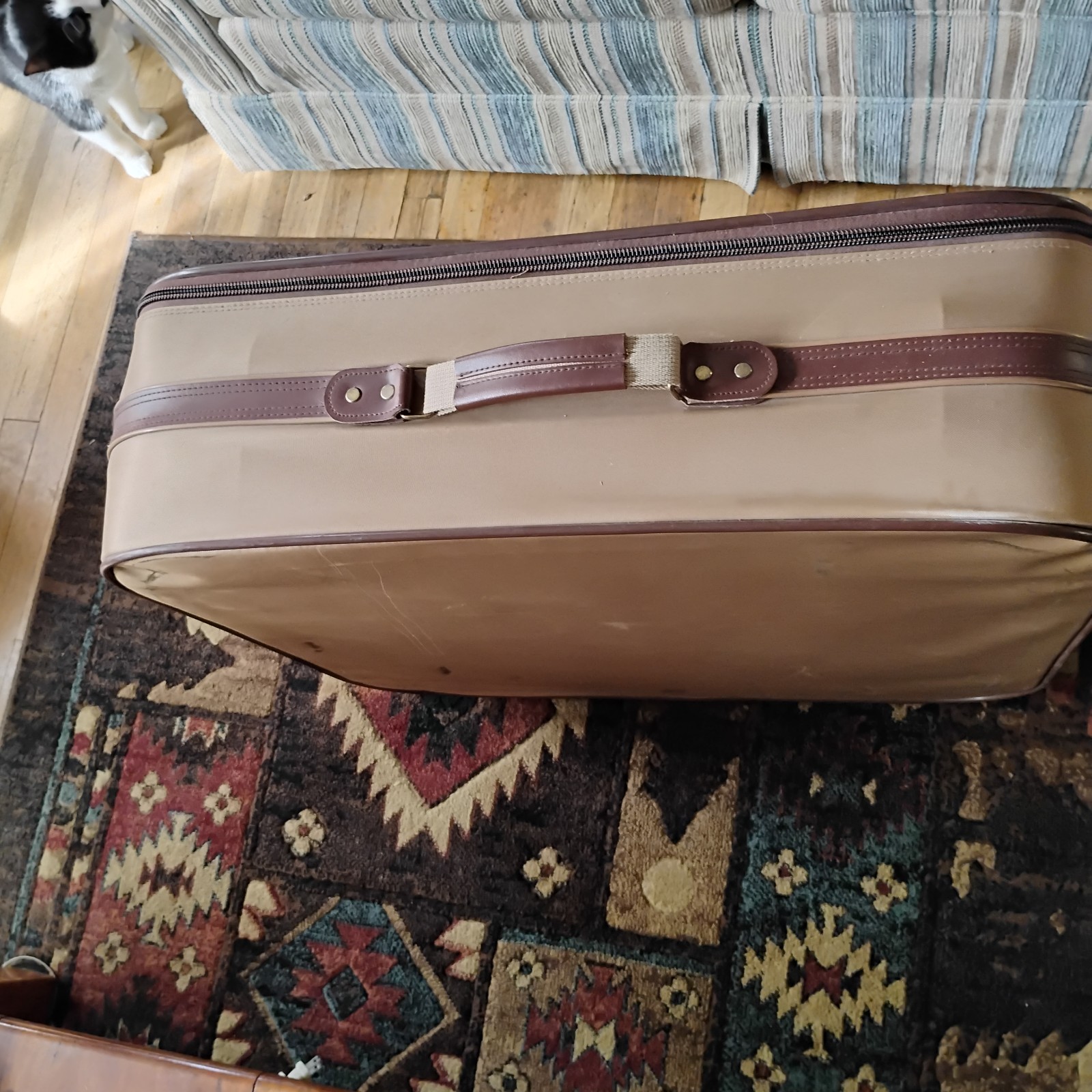 Vintage 4 Piece Samsonite Luggage Nylon Construction With Leather Accents