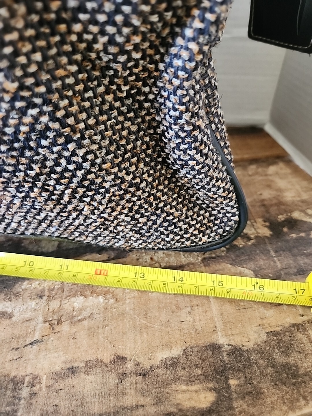 Jordache Vintage Brown/Black Tweed Travel Bag Luggage Minimalist Weekender