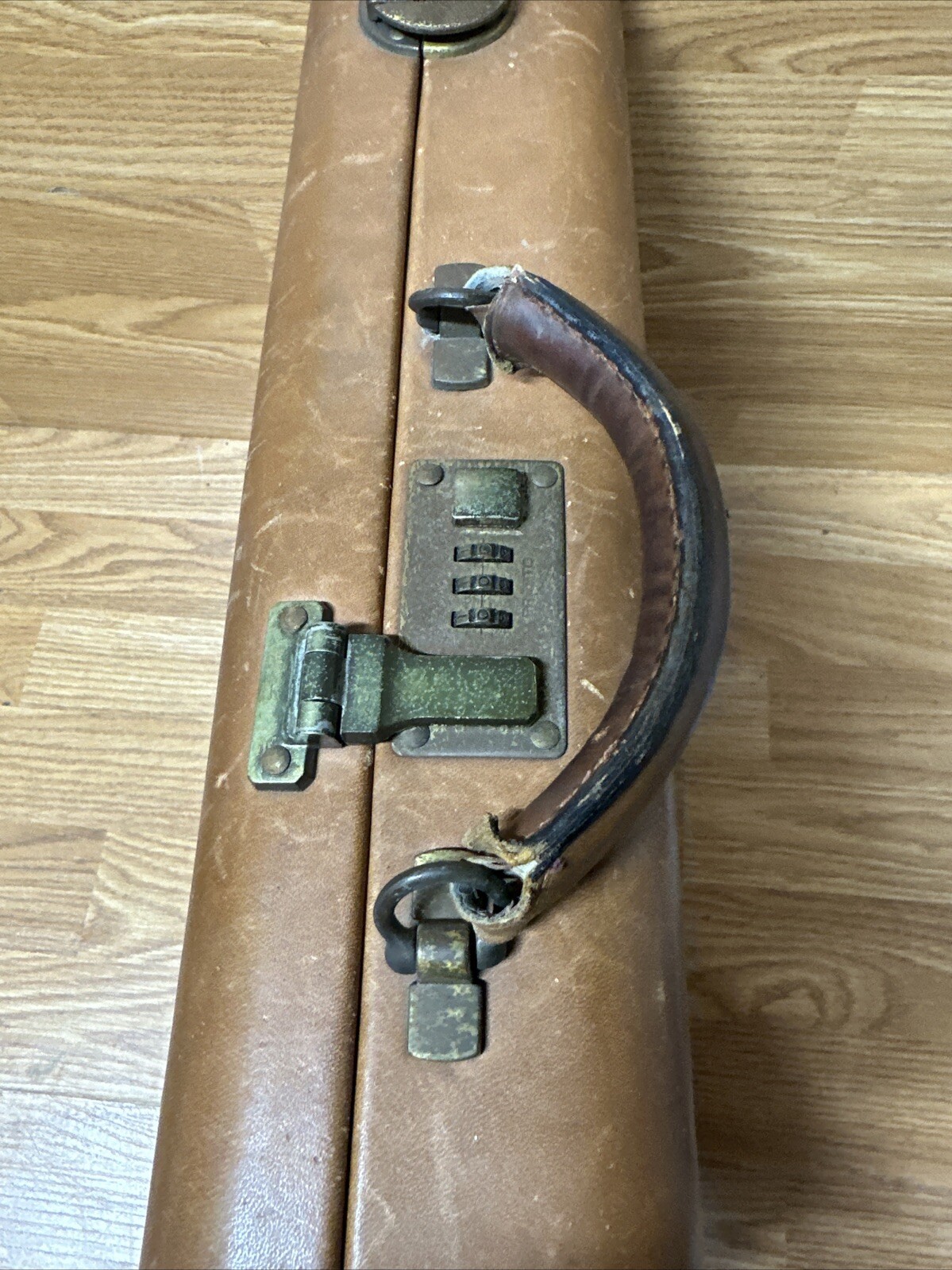 Vintage Presto Briefcase Camel Color Leather 3 Digit Working Lock. Please Read*